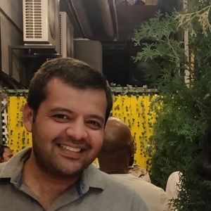 Meet your Posher, Angad